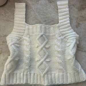 Kendall & Kylie knitted crop top!